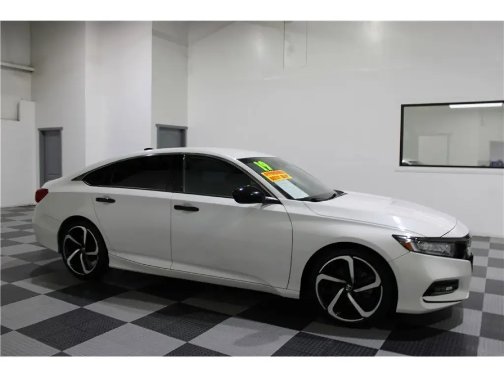 2019 Honda Accord Sedan