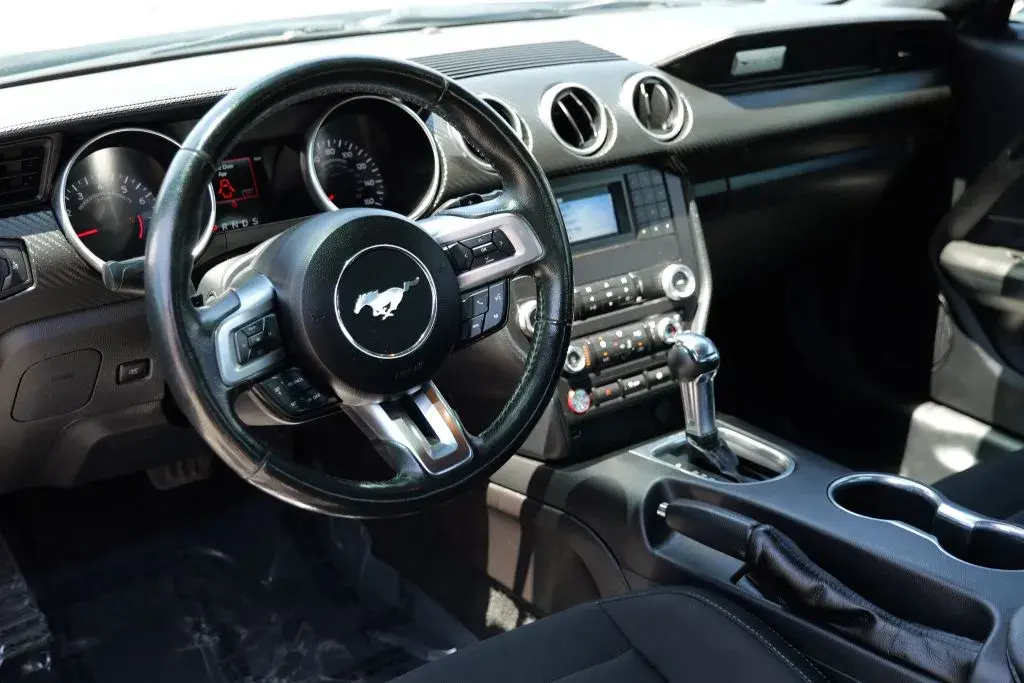 2019 Ford Mustang