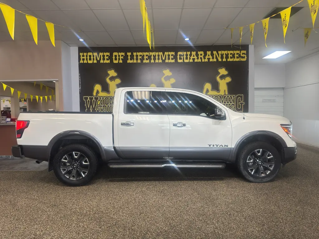 2021 Nissan Titan