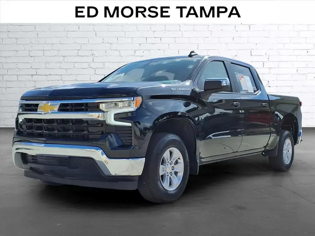 Chevrolet Silverado 1500 2026 4x2 LT 4 puertas Cabina Crew 6.6 pies. SB