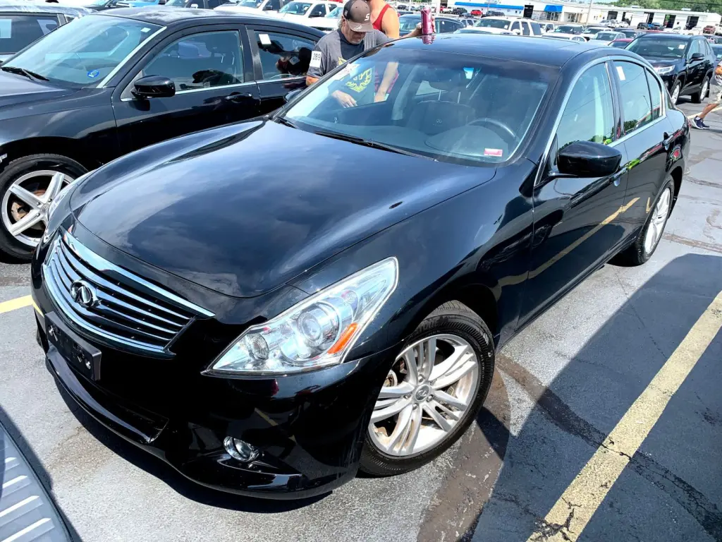 2012 INFINITI G