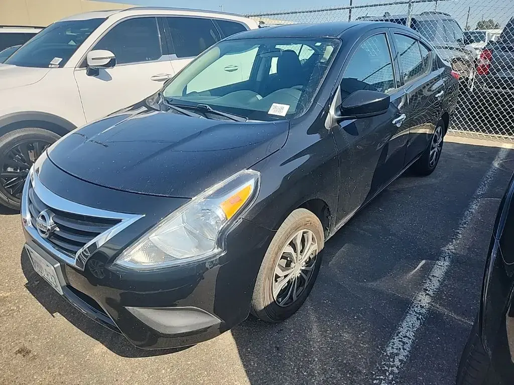 Nissan Versa 2019 S 4dr Sedan
