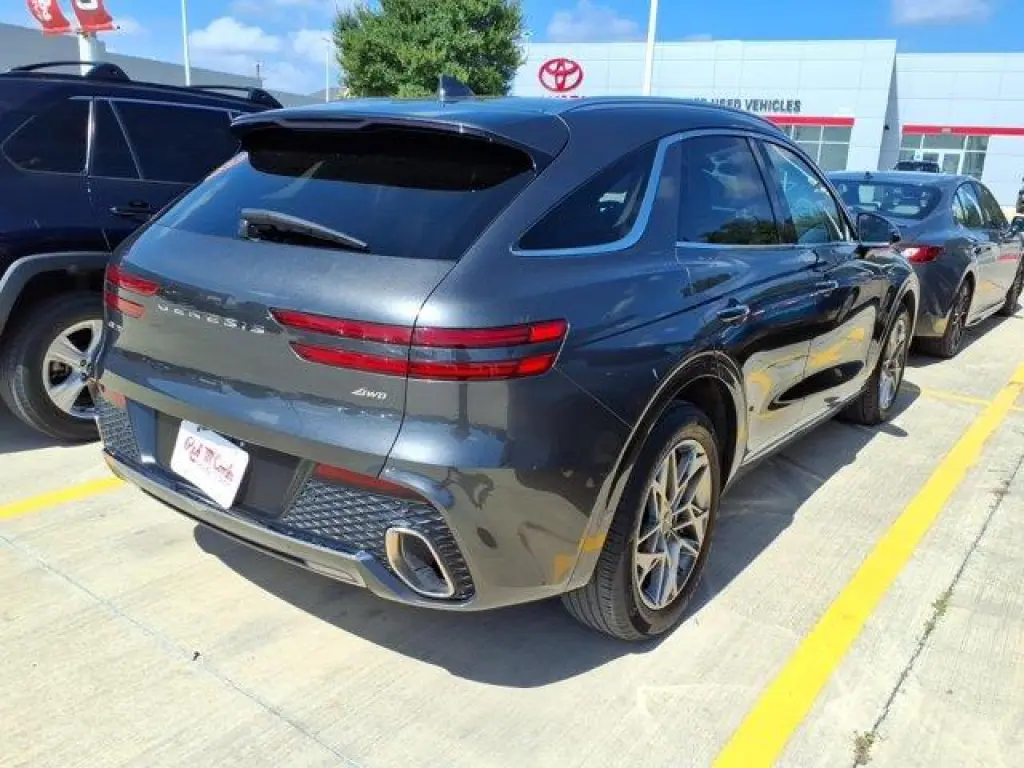 Genesis GV70 2024 AWD 2.5T Standard 4dr SUV