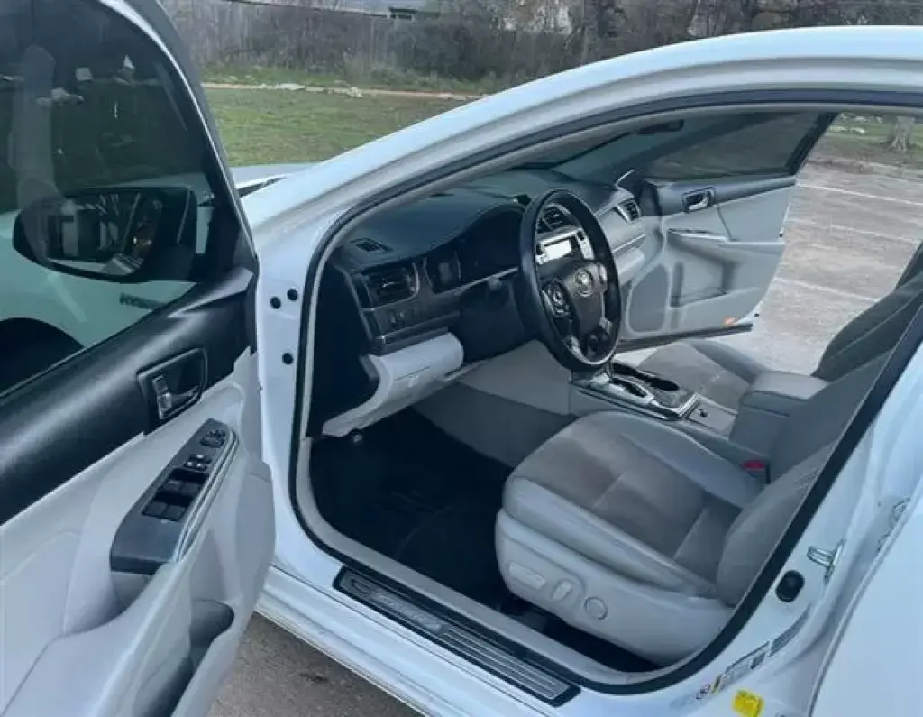Toyota Camry 2014