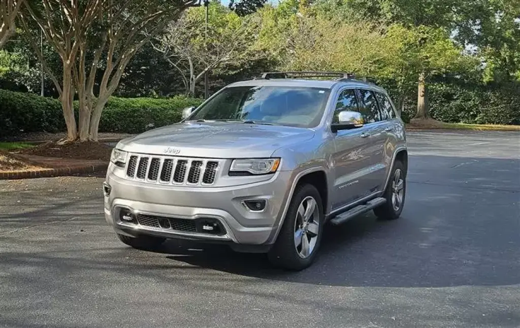 2015 Grand Cherokee OVERLAND 4
