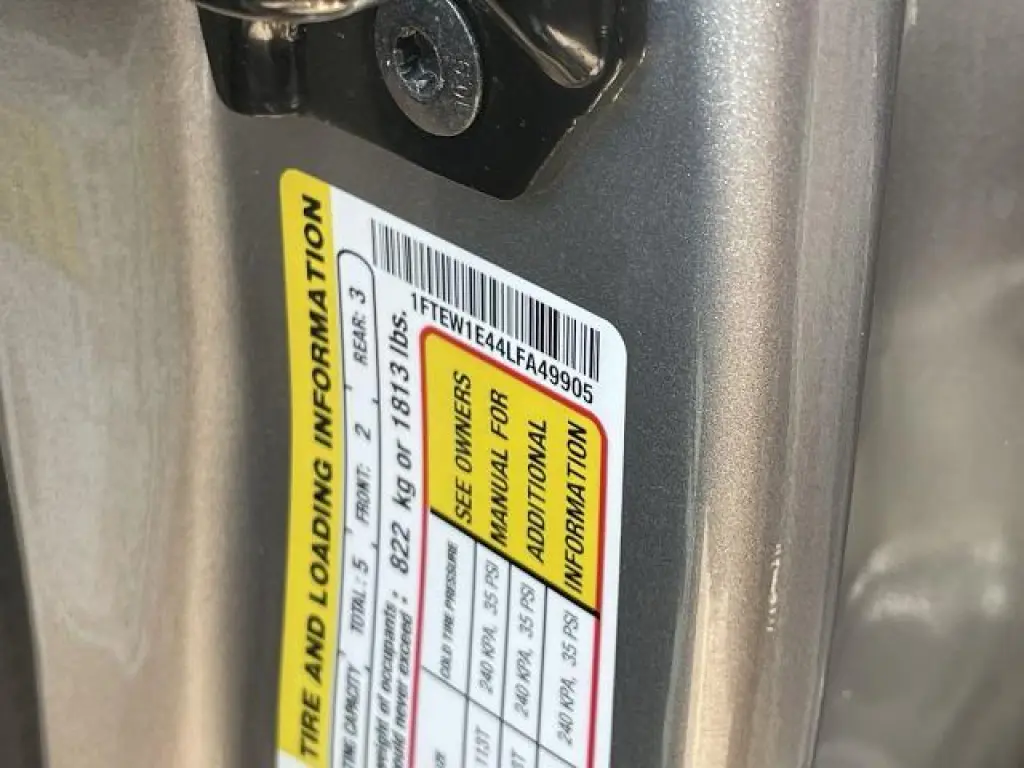 Ford F-150 2020 4x4 XLT 4dr SuperCrew 5.5 ft. SB