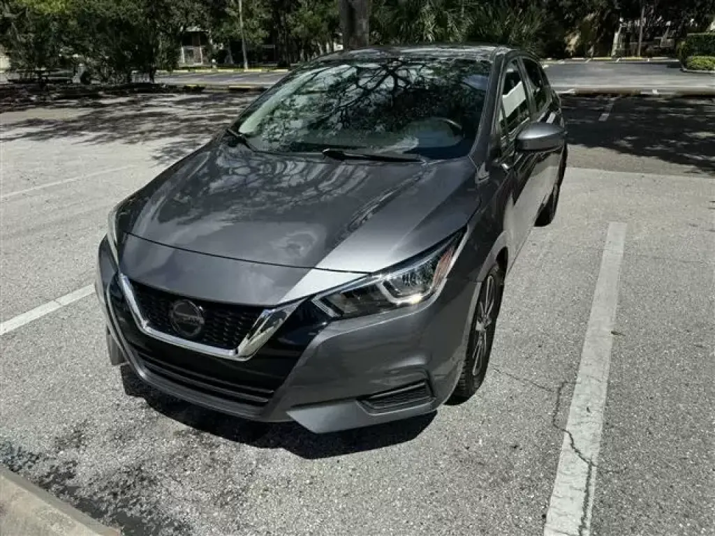 2020 NISSAN VERSA SV