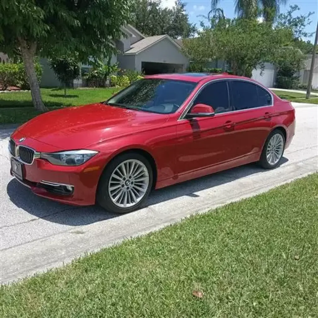 2013 BMW 328i Sedan 4D