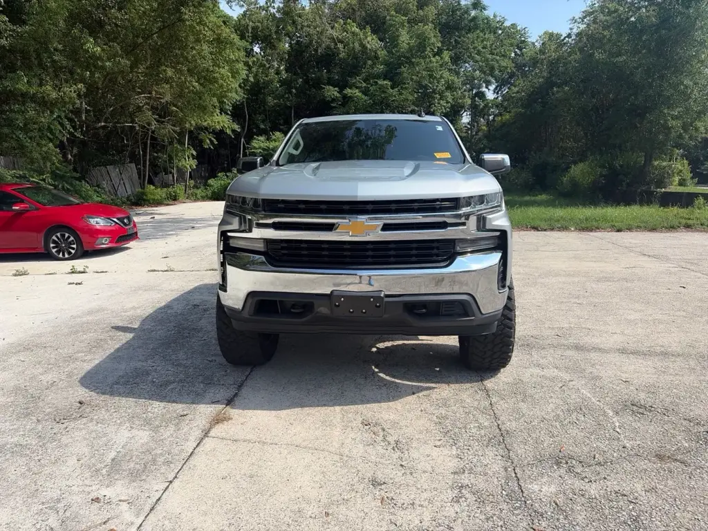 Chevrolet Silverado 1500 2020 4x4 LT Cabina Doble de 4 puertas, caja corta de 5.8 pies