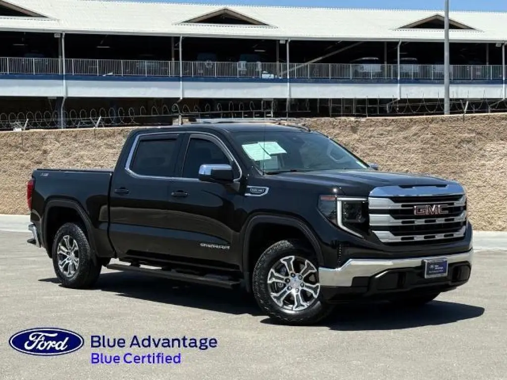 GMC Sierra 1500 2022 4x4 SLE 4dr Crew Cab 5.8 ft. SB