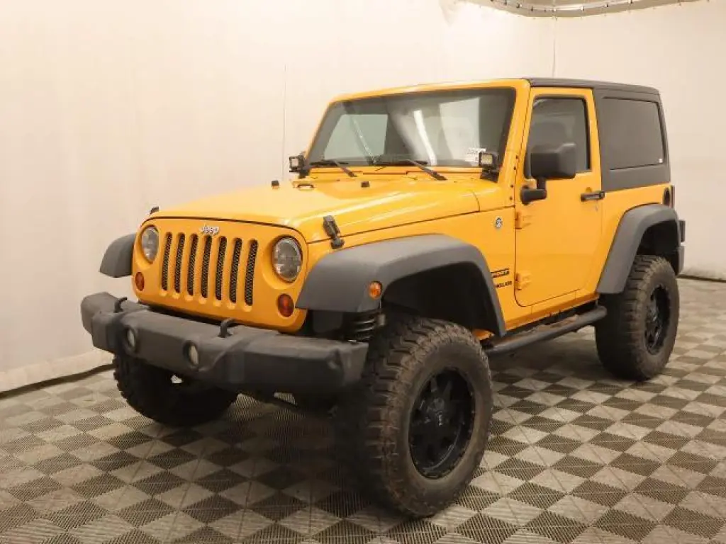 Jeep Wrangler 2012 4x4 Sport 2dr SUV