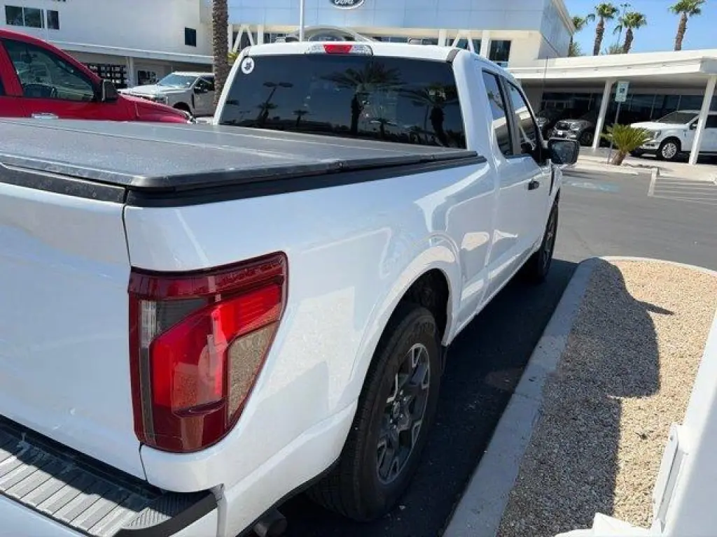 Ford F-150 2024 4x2 STX 4dr SuperCab 6.5 ft. SB