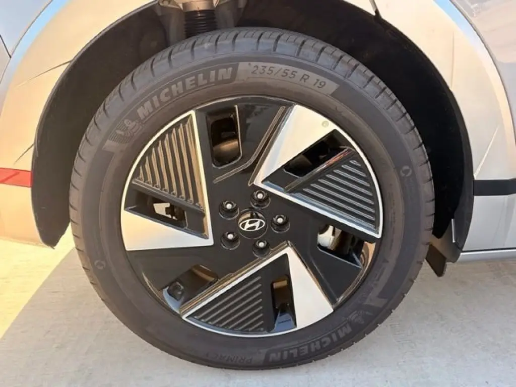 2025 Hyundai IONIQ 5
