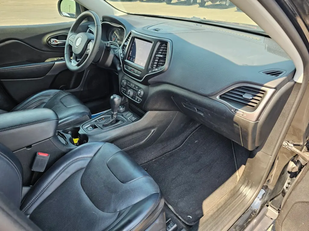 2022 JEEP CHEROKEE