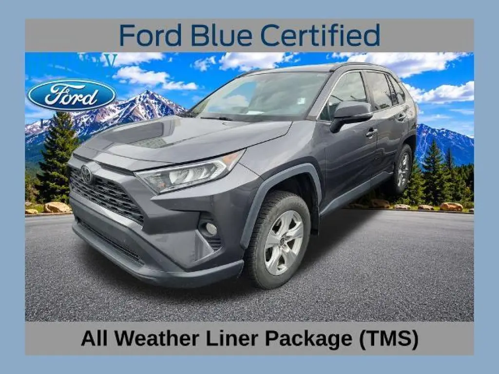 Toyota RAV4 2021 AWD XLE SUV de 5 puertas