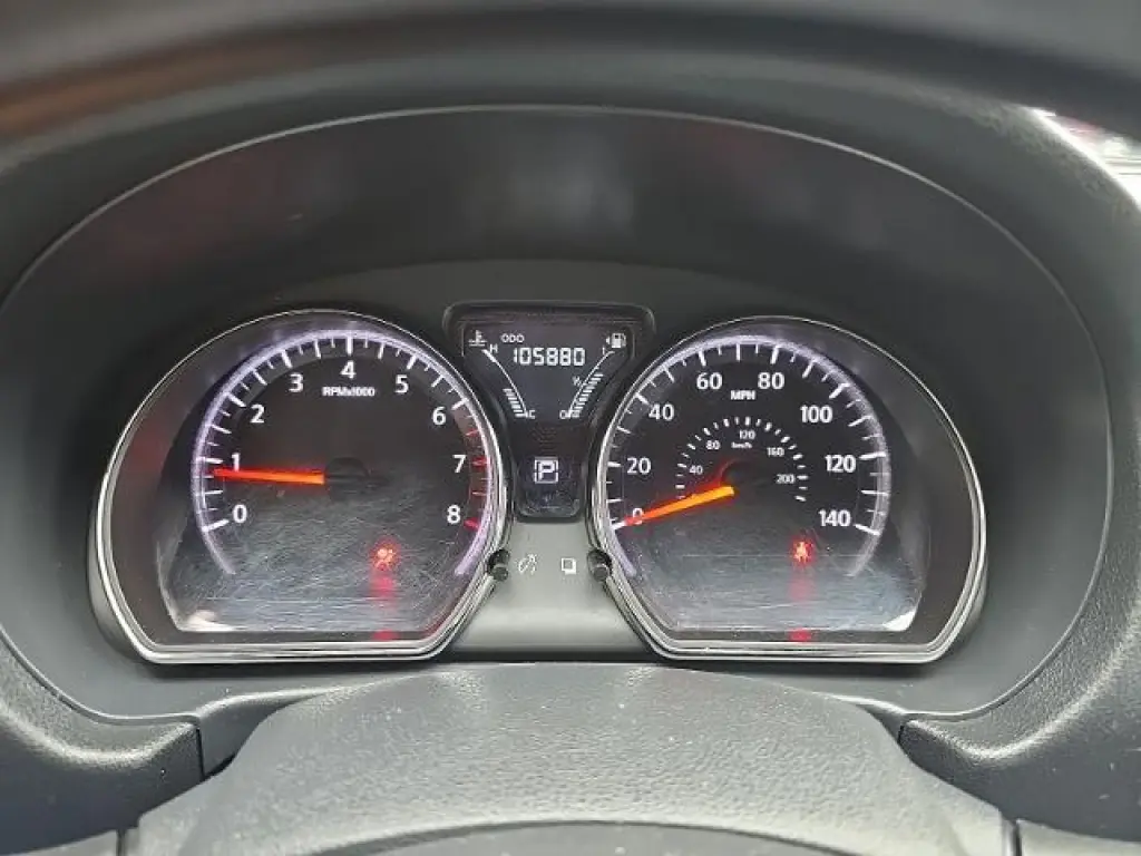 Nissan Versa 2016 1.6 SV 4dr Sedan