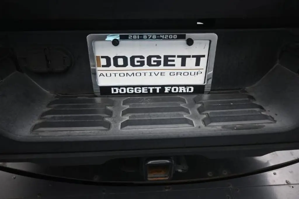 Toyota Tundra 2023 4x4 Limited 4dr CrewMax Cab Pickup SB