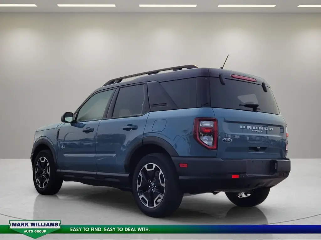Ford Bronco Sport 2023 AWD Outer Banks 4dr SUV