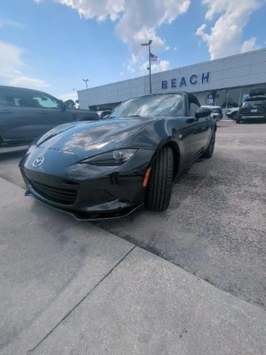 Mazda MX-5 Miata 2016 Club 2dr Convertible 6M
