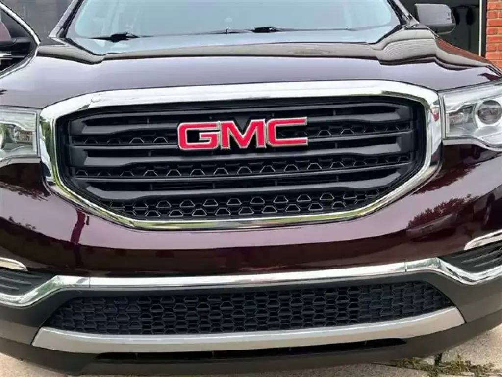2018 Acadia SLE-1 --- SUV--