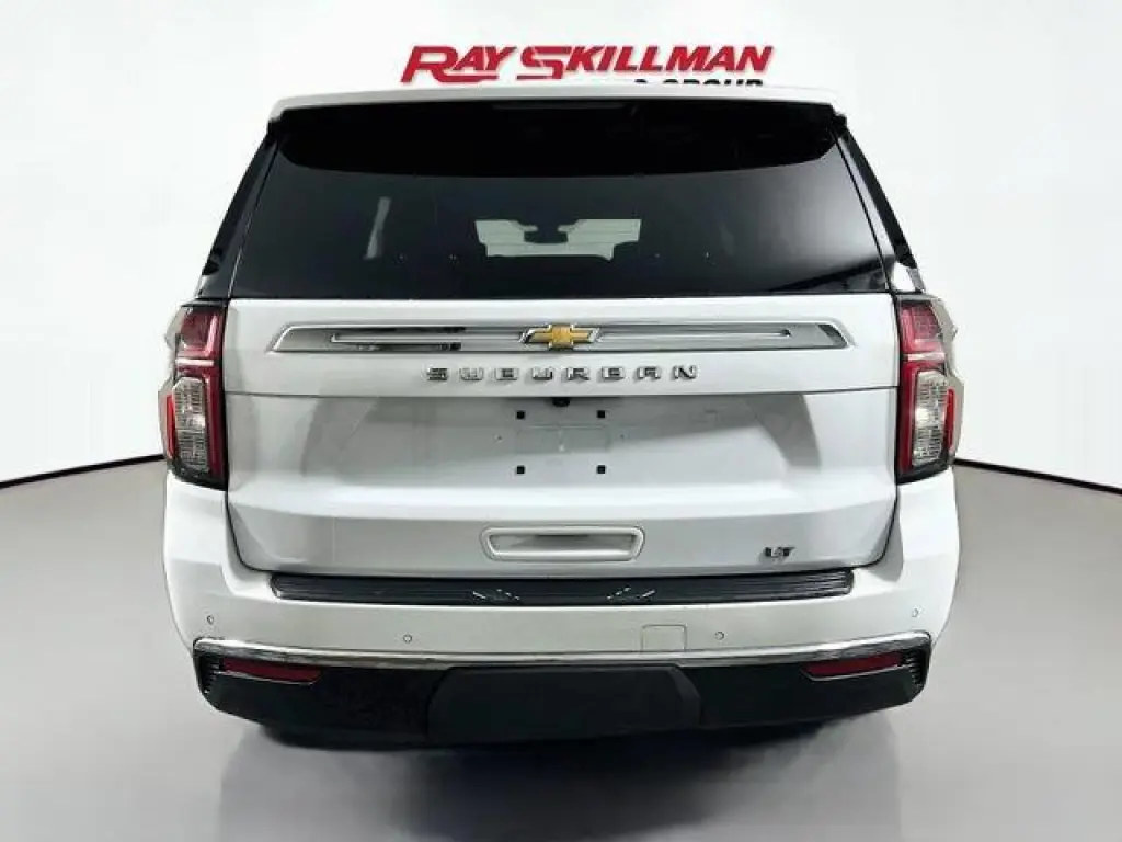 Chevrolet Suburban 2021 4x4 LT 4dr SUV