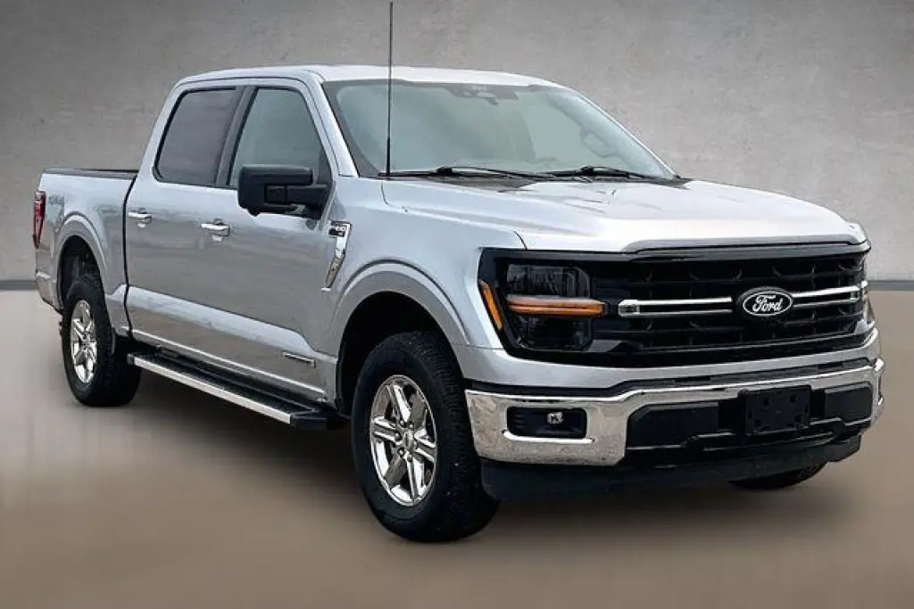 Ford F-150 2024 4x4 XLT 4dr SuperCrew 5.5 ft. SB