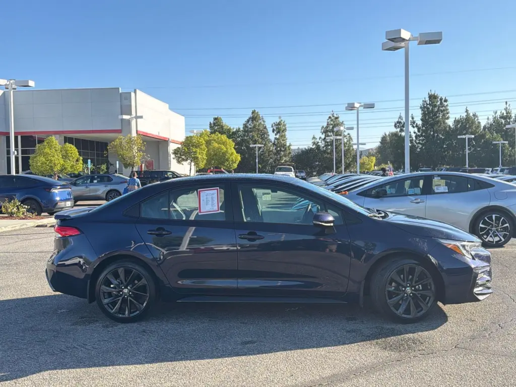 Toyota Corolla 2023 SE 4dr Sedan