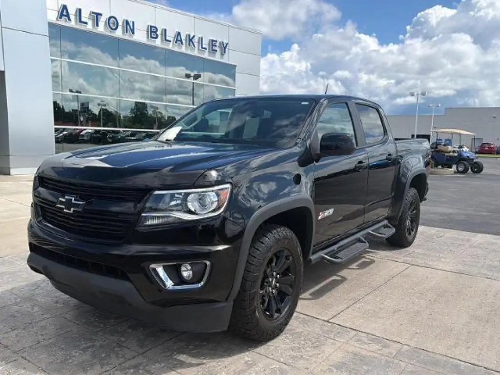 Chevrolet Colorado 2020 4x4 Z71 4 puertas cabina doble 5 pies de caja corta