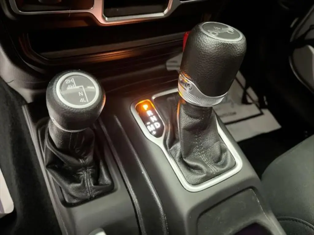 Jeep Wrangler Unlimited 2020 4x4 Sport 4p SUV