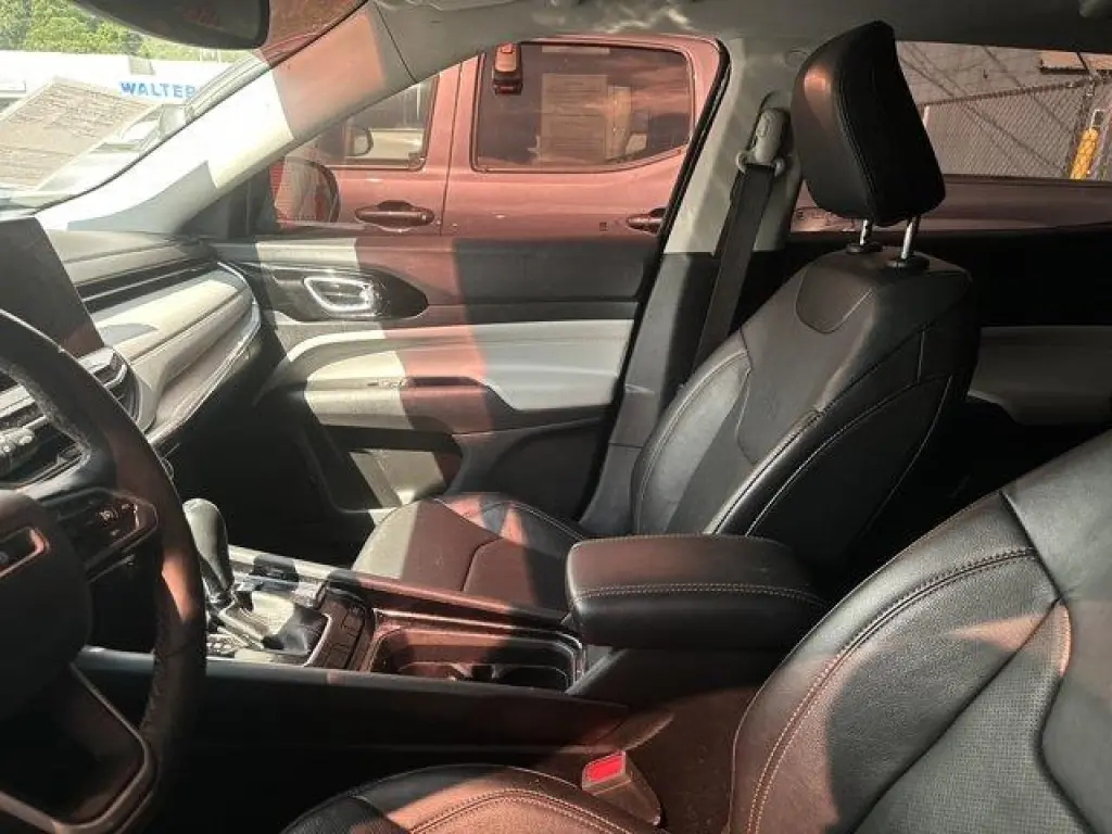 Jeep Compass 2022 4x4 Limited SUV de 4 puertas