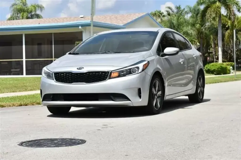 2018 Kia Forte LX Sedan 4D