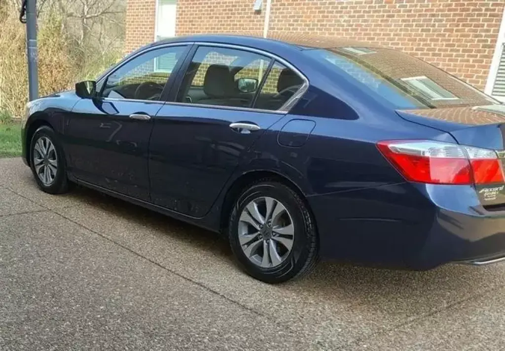 Accord LX 2015 --- Honda