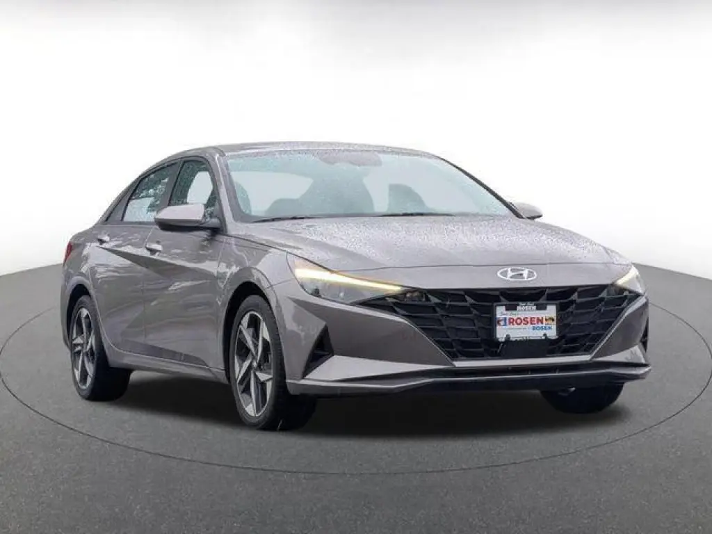 Hyundai ELANTRA 2023 SEL 4p Sedan SULEV