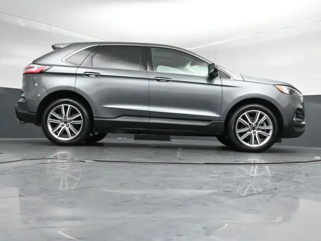 Ford Edge 2024 AWD Titanium 4p SUV
