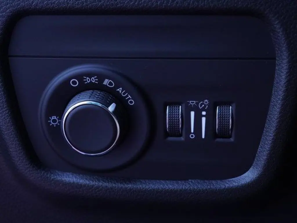 Jeep Grand Cherokee L 2021 4x2 Laredo 4dr SUV
