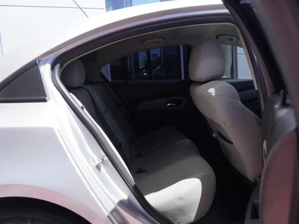Chevrolet Cruze 2015 1LT Auto 4dr Sedan w/1SD
