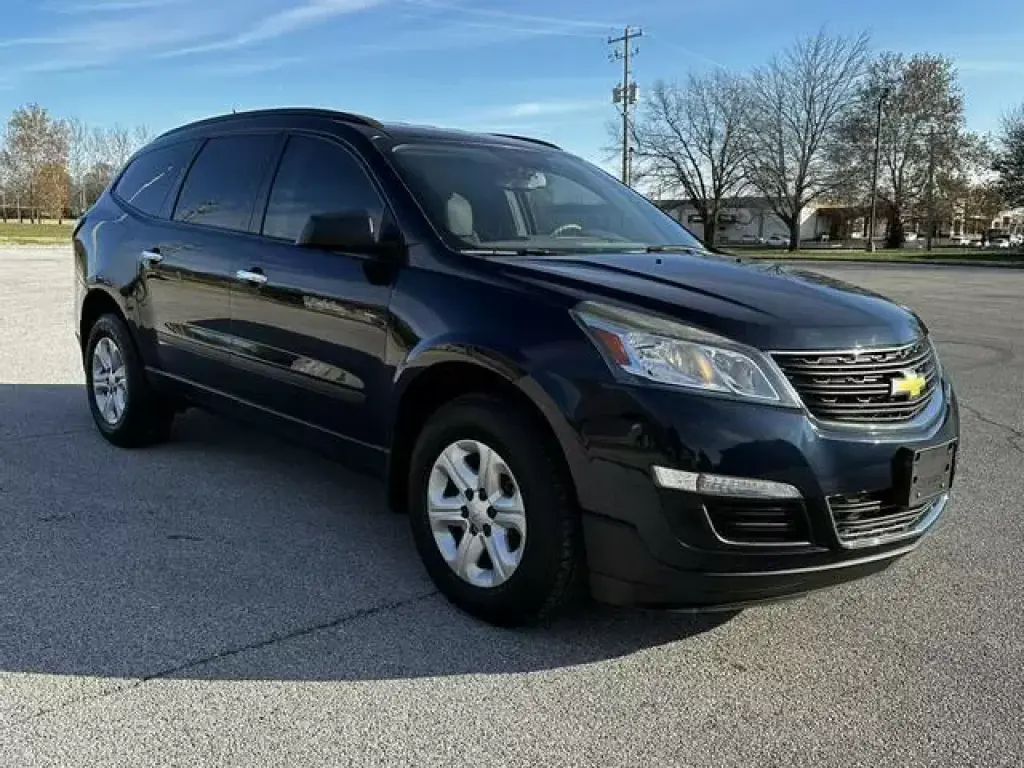 2017 Chevrolet Traverse LS