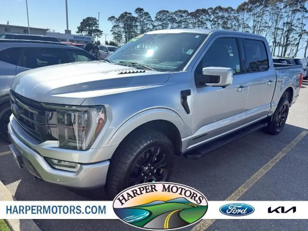 Ford F-150 2023 4x4 Lariat 4dr SuperCrew 5.5 ft. SB