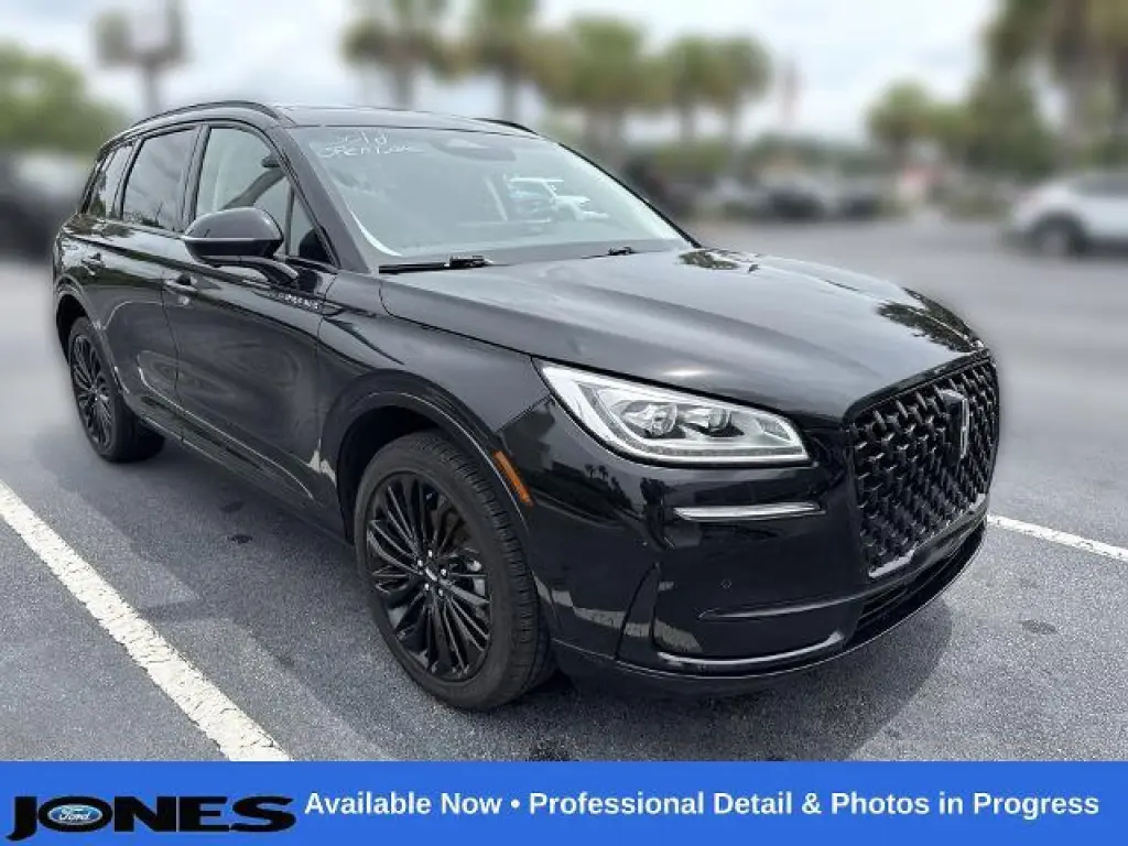 Lincoln Corsair 2023 AWD Reserve 4dr SUV