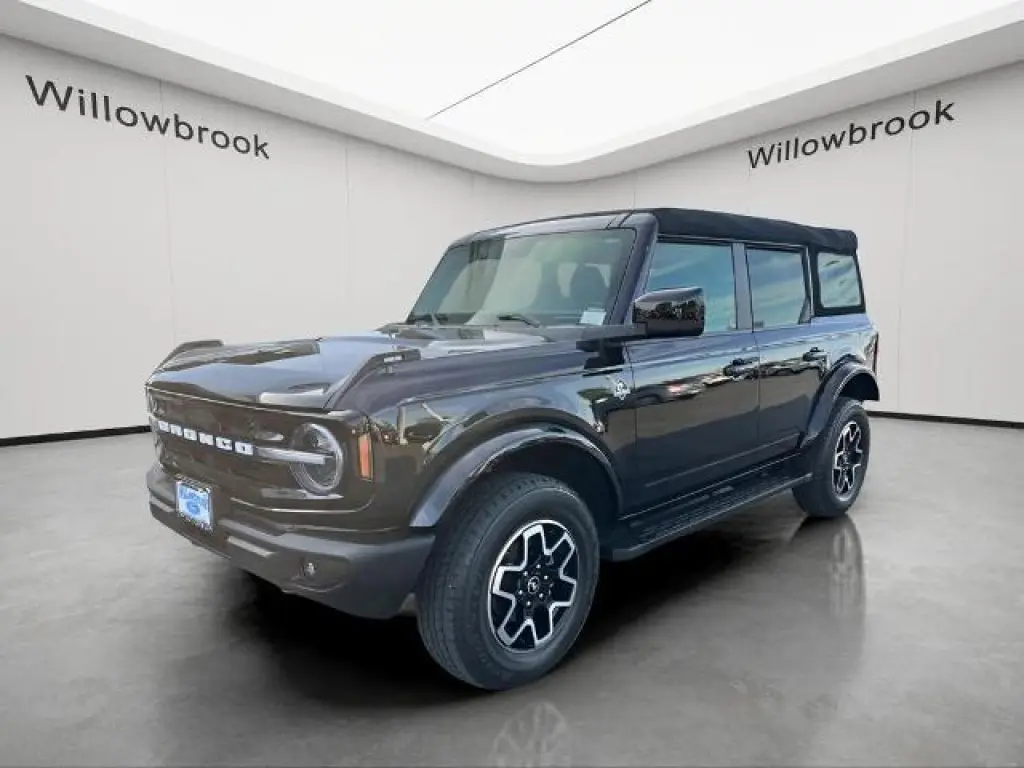 Ford Bronco 2023 4x4 Outer Banks SUV de 4 puertas