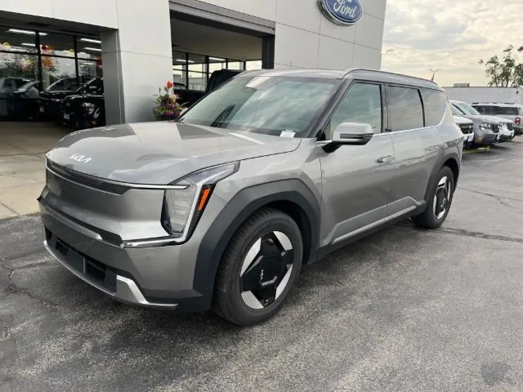 Kia EV9 2024 AWD Wind SUV de 4 puertas