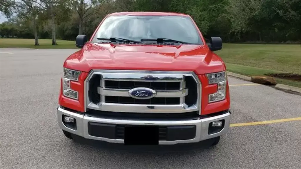 Ford F-150 XLT --- 2016 -- 4x2
