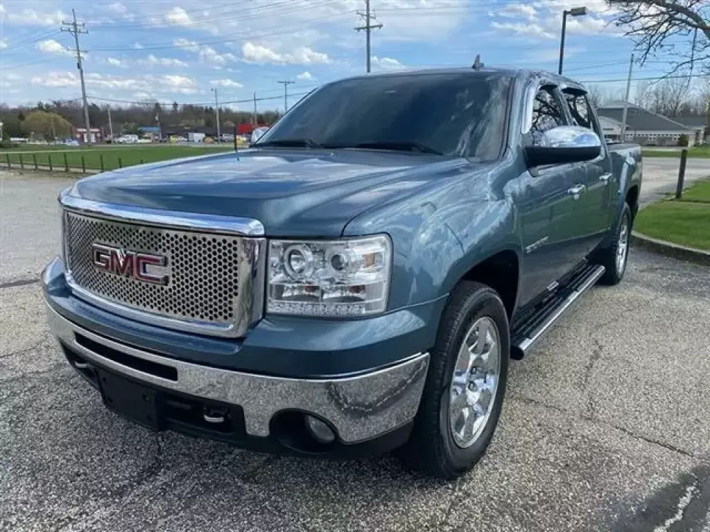 2011 GMC Sierra 1500 SLE 4D
