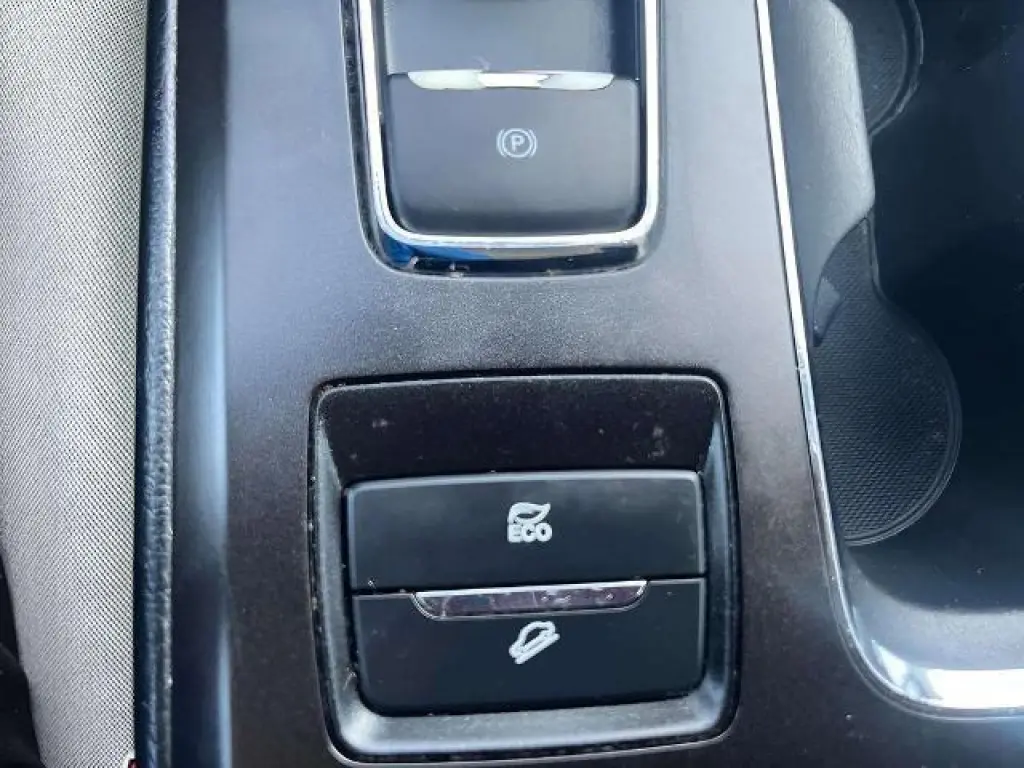 Ford Fusion Hybrid 2018 SE 4p Sedan