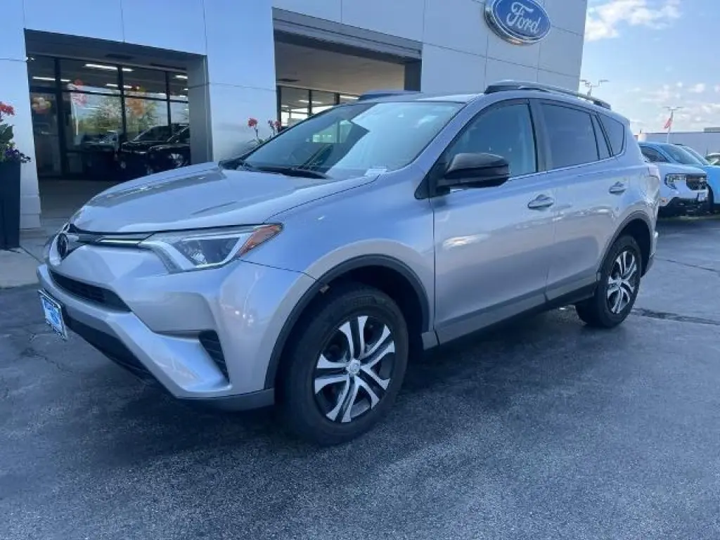 Toyota RAV4 2018 LE 4dr SUV