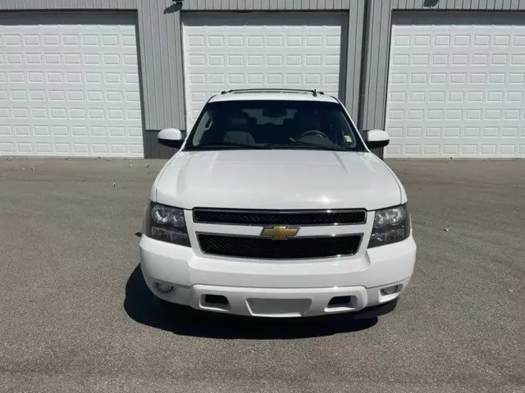2013 Chevrolet SUBURBAN LT