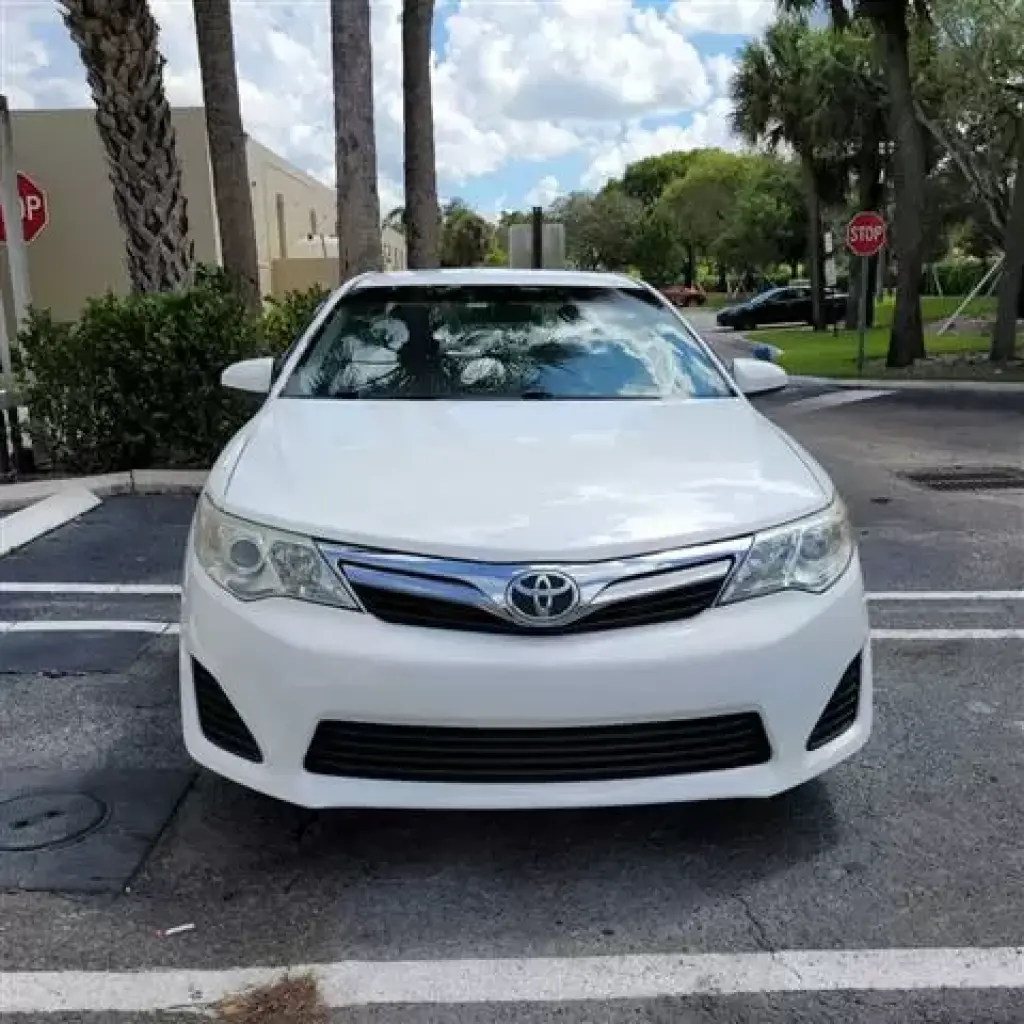 2014 CAMRY LE