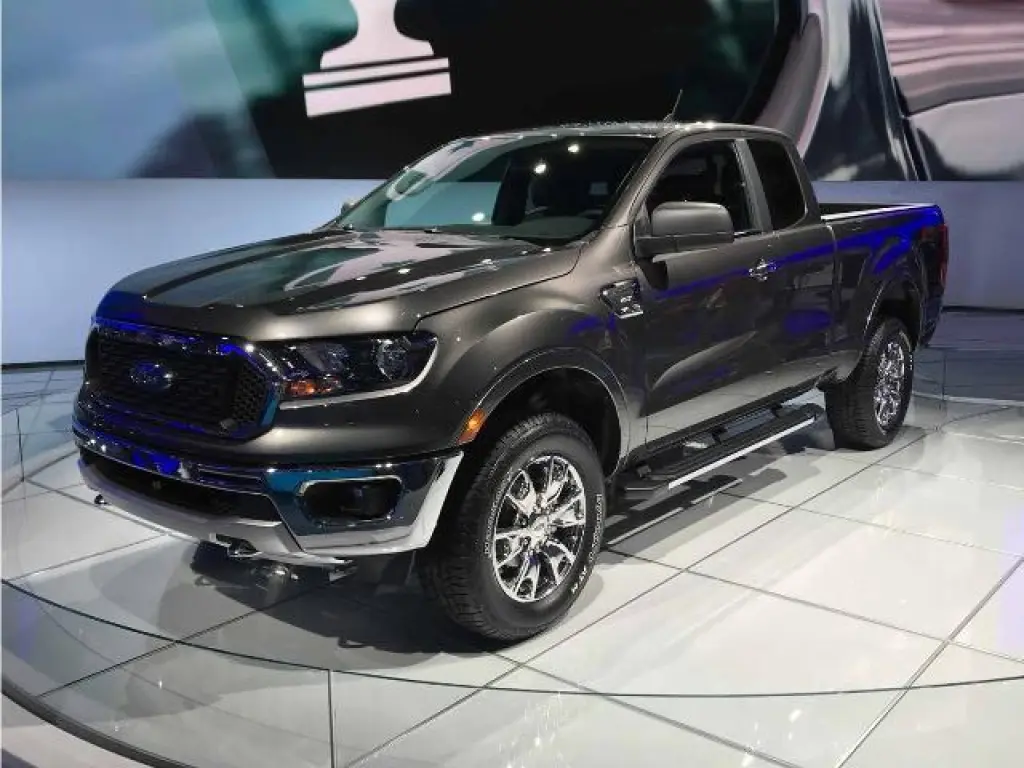 Ford Ranger 2022 4x4 Lariat 4 puertas SuperCrew 5,1 pies SB