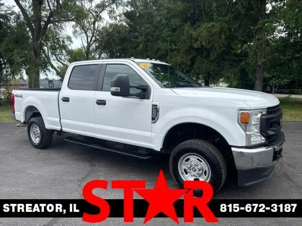 Ford F-250 Super Duty 2022 4x4 XL 4 puertas Cabina Crew 6,8 ft. SB Camioneta
