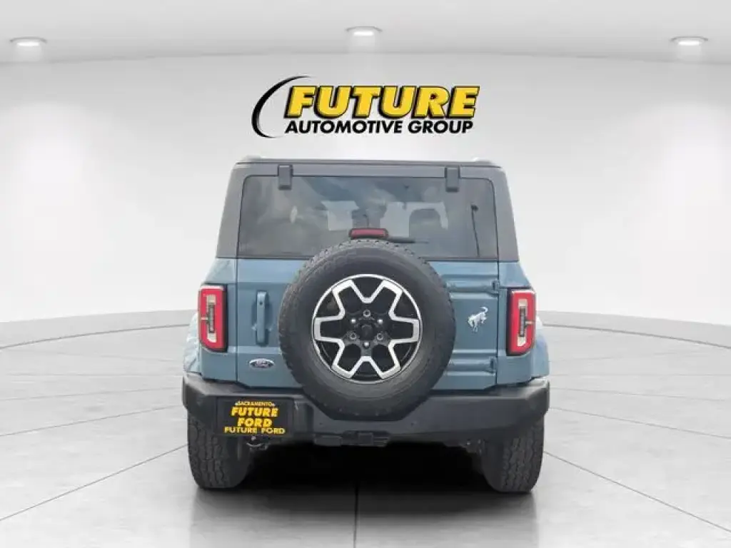 Ford Bronco 2022 4x4 Outer Banks 4dr SUV